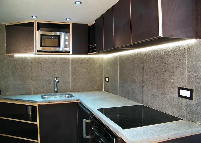 Apartment President *